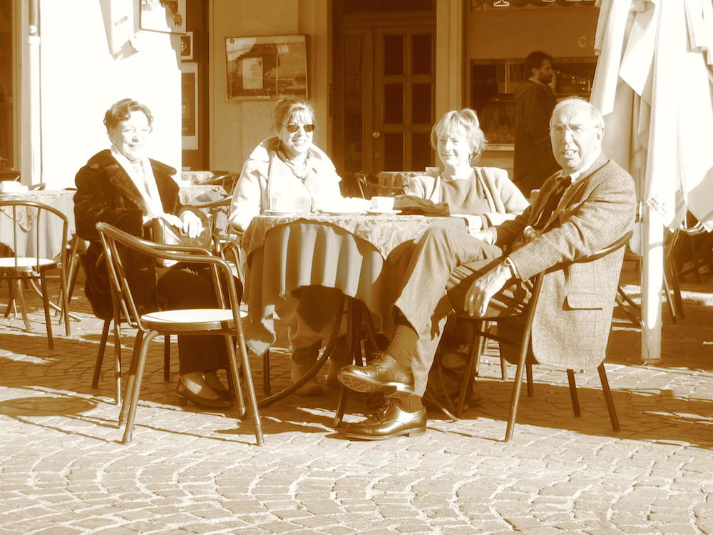Sitting on the sunny piazza in Marostica